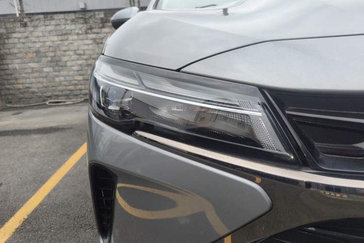 Used Chevrolet Monza 2024 1.5L Dual-Clutch Enjoyment Edition Right Front Headlight