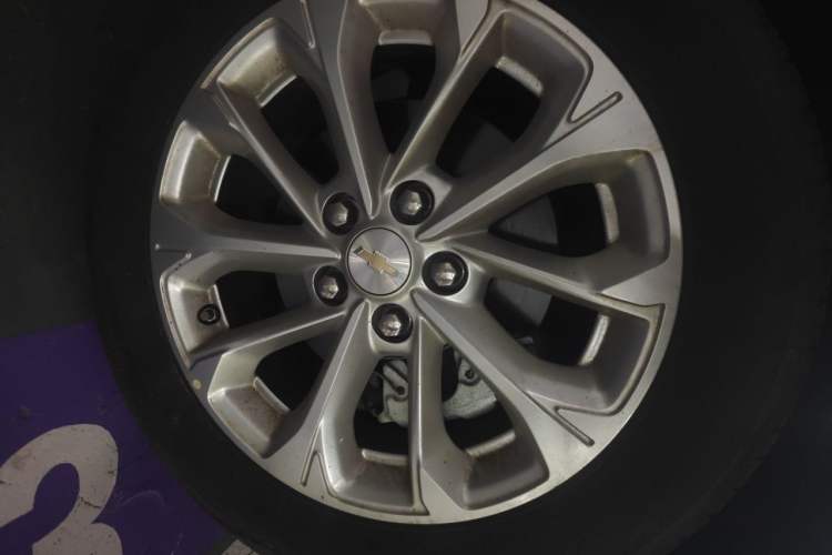 Used Chevrolet Monza 2024 1.5L Dual-Clutch Enjoyment Edition Right Front Wheel Hub