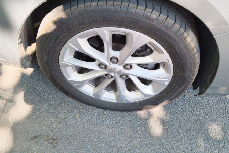 Used Chevrolet Monza 2024 1.5L Dual-Clutch Enjoyment Edition Right Front Wheel Hub