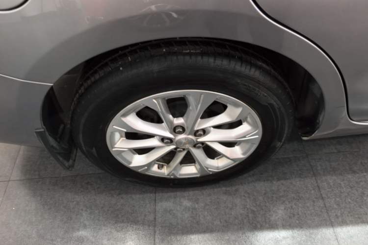 Used Chevrolet Monza 2024 1.5L Dual-Clutch Enjoyment Edition Right Rear Wheel Hub