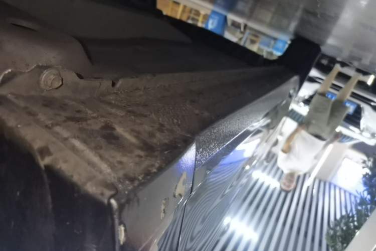 Used Chevrolet Monza 2024 1.5L Dual-Clutch Enjoyment Edition Right Side Sill