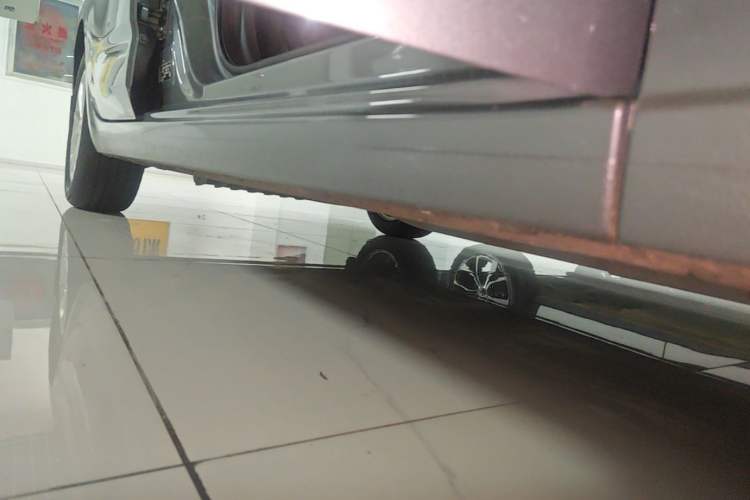 Used Chevrolet Monza 2024 1.5L Dual-Clutch Enjoyment Edition Right Side Sill