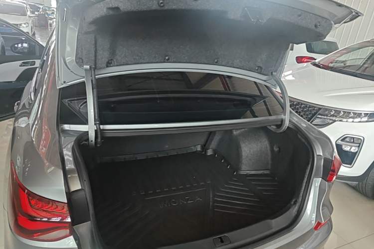 Used Chevrolet Monza 2024 1.5L Dual-Clutch Enjoyment Edition Trunk