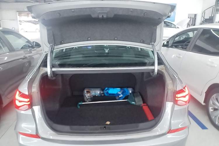 Used Chevrolet Monza 2024 1.5L Dual-Clutch Enjoyment Edition Trunk