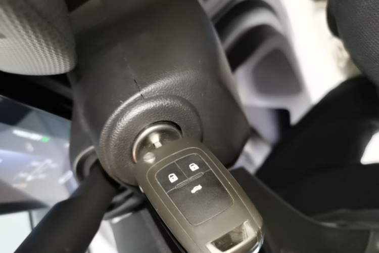 Used Chevrolet Monza 2024 1.5L Dual-Clutch Enjoyment Edition Vehicle Key