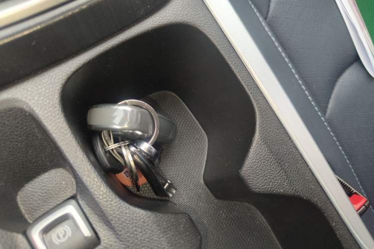 Used Chevrolet Monza 2024 1.5L Dual-Clutch Enjoyment Edition Vehicle Key