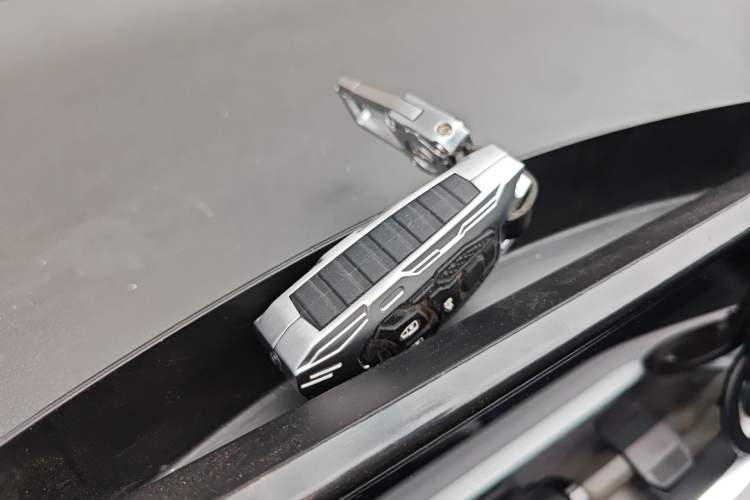Used Chevrolet Monza 2024 1.5L Dual-Clutch Enjoyment Edition Vehicle Key