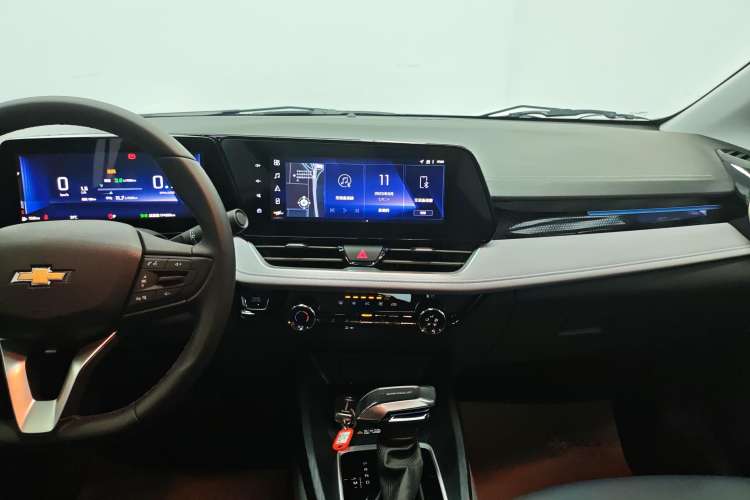 Used Chevrolet Monza 2024 1.5L Dual-Clutch Enjoyment Edition Audio And AC Panel