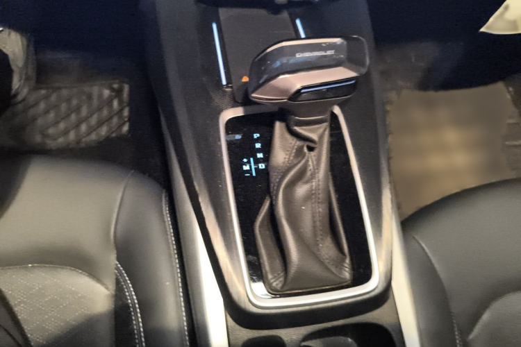 Used Chevrolet Monza 2024 1.5L Dual-Clutch Enjoyment Edition Gear Lever