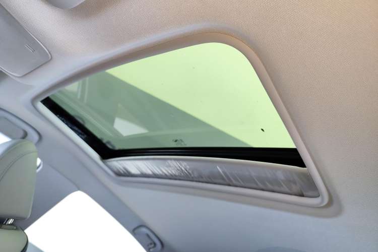 Used Chevrolet Monza 2024 1.5L Dual-Clutch Enjoyment Edition Headliner