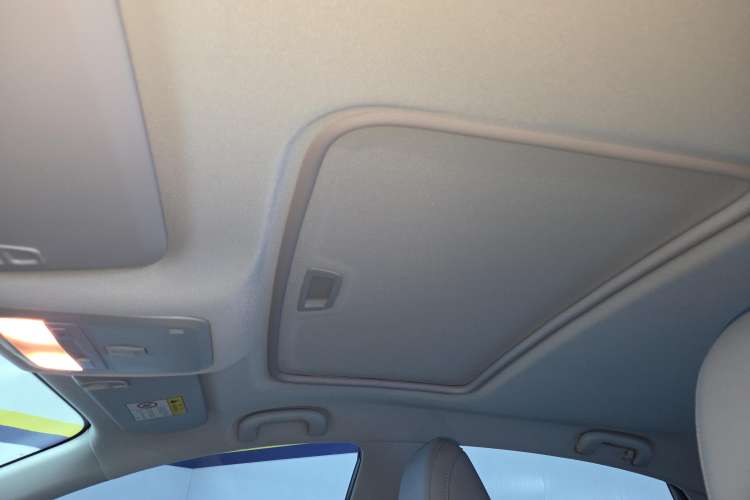Used Chevrolet Monza 2024 1.5L Dual-Clutch Enjoyment Edition Headliner