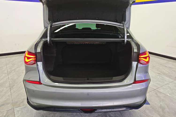Used Chevrolet Monza 2024 1.5L Dual-Clutch Enjoyment Edition Trunk