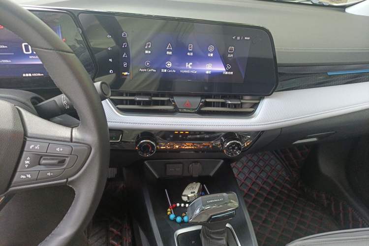 Used Chevrolet Monza 2024 1.5L Dual-Clutch Enjoyment Edition Audio And AC Panel