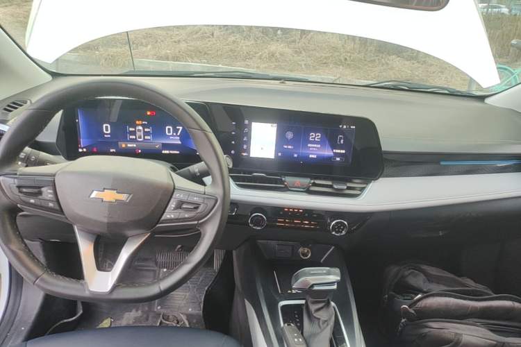 Used Chevrolet Monza 2024 1.5L Dual-Clutch Enjoyment Edition Audio And AC Panel