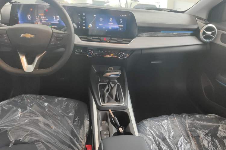 Used Chevrolet Monza 2024 1.5L Dual-Clutch Enjoyment Edition Audio And AC Panel