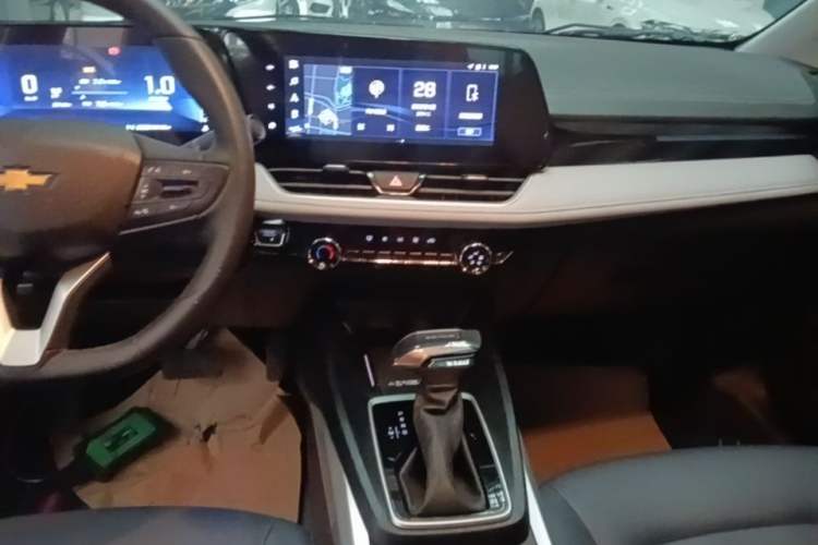 Used Chevrolet Monza 2024 1.5L Dual-Clutch Enjoyment Edition Audio And AC Panel