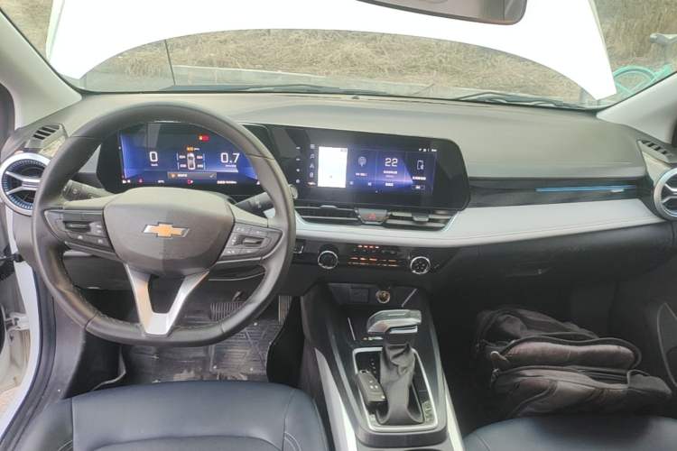 Used Chevrolet Monza 2024 1.5L Dual-Clutch Enjoyment Edition Center Console