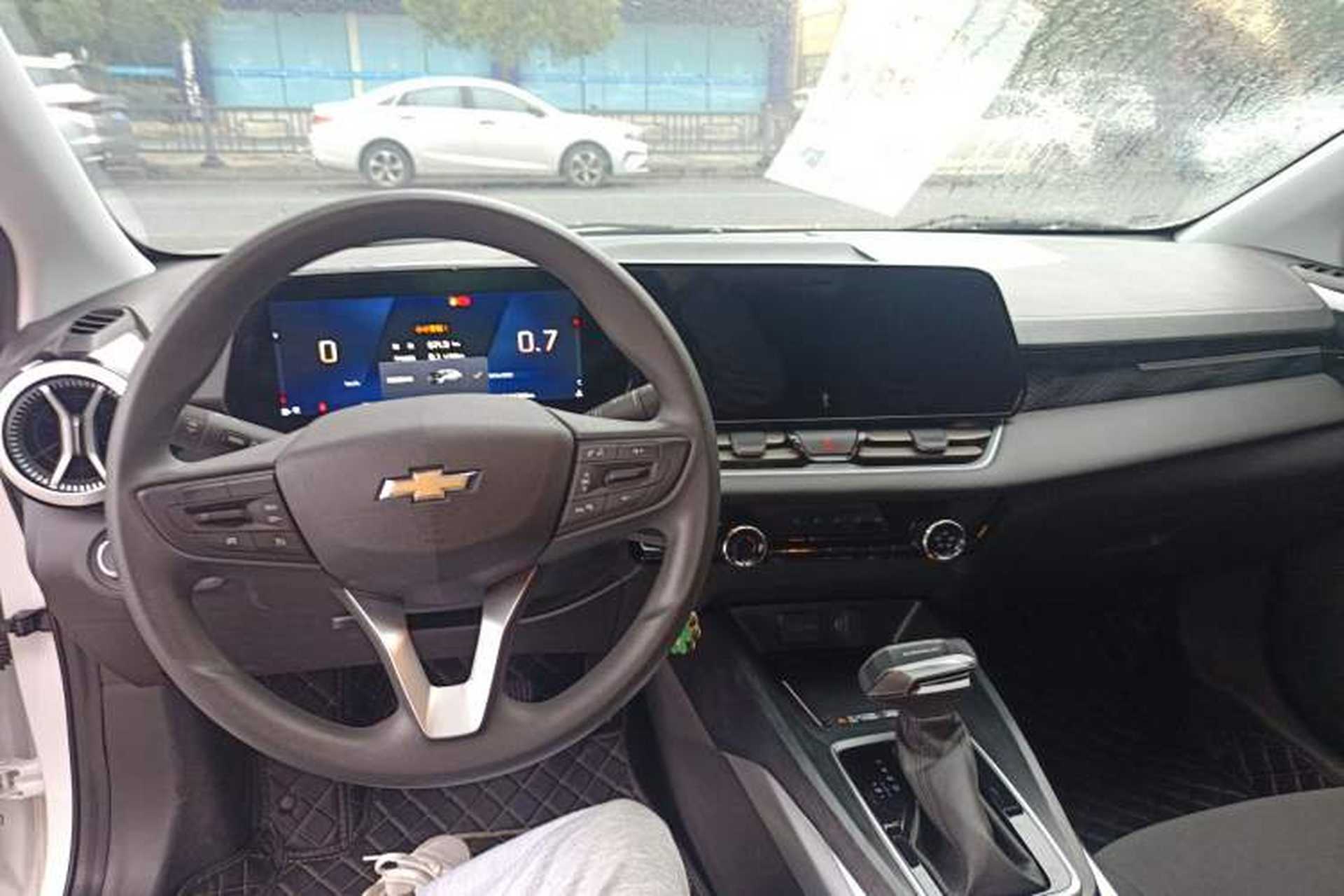 Used Chevrolet Monza 2024 1.5L Dual-Clutch Enjoyment Edition Center Console