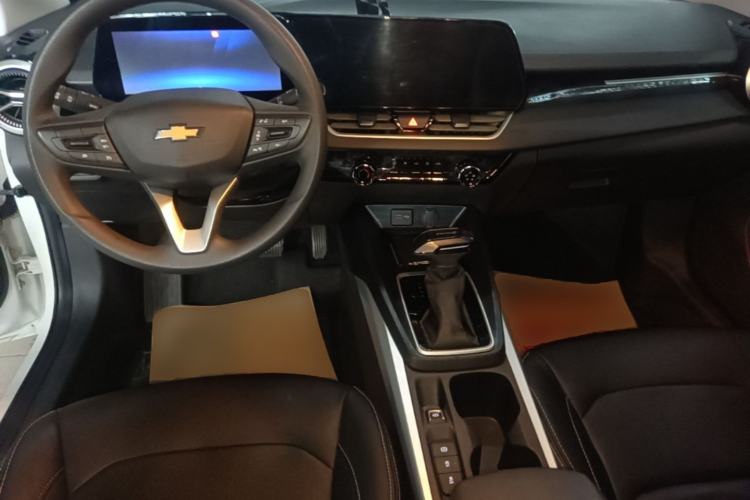 Used Chevrolet Monza 2024 1.5L Dual-Clutch Enjoyment Edition Center Console