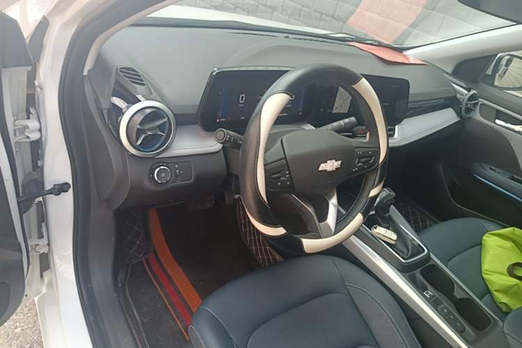 Used Chevrolet Monza 2024 1.5L Dual-Clutch Enjoyment Edition Center Console
