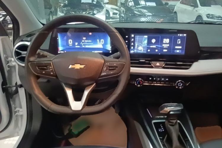 Used Chevrolet Monza 2024 1.5L Dual-Clutch Enjoyment Edition Center Console