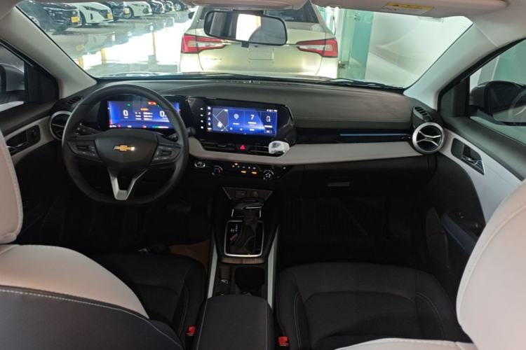 Used Chevrolet Monza 2024 1.5L Dual-Clutch Enjoyment Edition Center Console