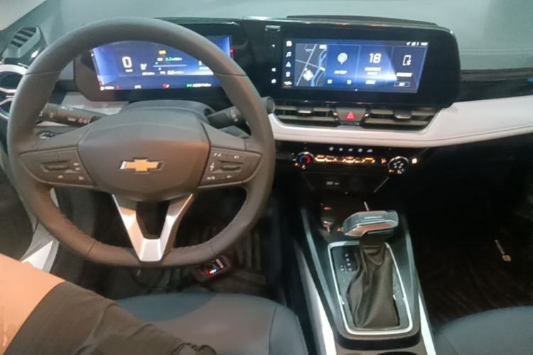 Used Chevrolet Monza 2024 1.5L Dual-Clutch Enjoyment Edition Center Console