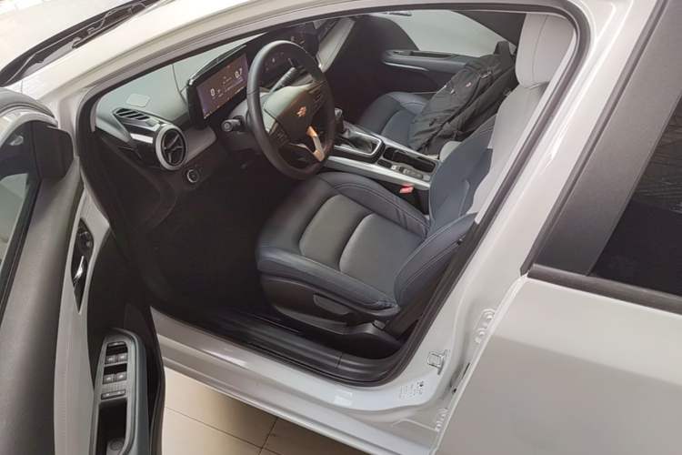 Used Chevrolet Monza 2024 1.5L Dual-Clutch Enjoyment Edition Driver Seat