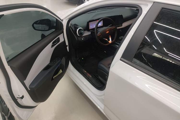 Used Chevrolet Monza 2024 1.5L Dual-Clutch Enjoyment Edition Driver Seat
