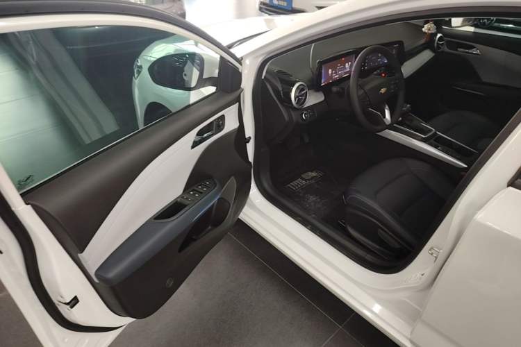 Used Chevrolet Monza 2024 1.5L Dual-Clutch Enjoyment Edition Driver Seat
