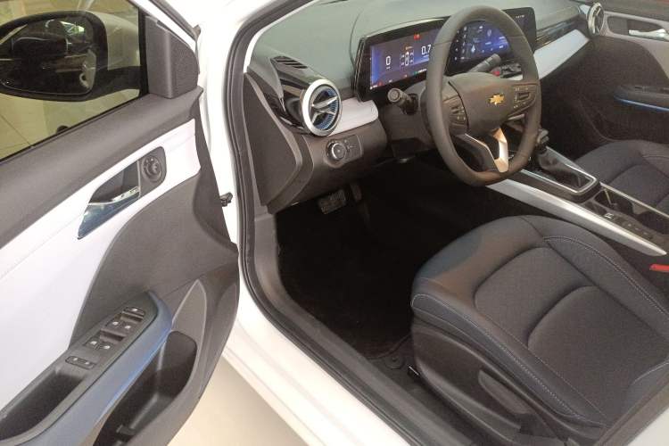 Used Chevrolet Monza 2024 1.5L Dual-Clutch Enjoyment Edition Driver Seat