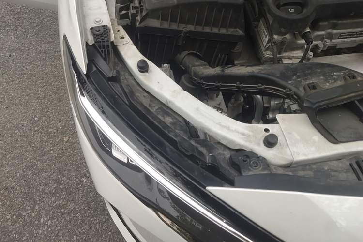 Used Chevrolet Monza 2024 1.5L Dual-Clutch Enjoyment Edition Engine Bay Right