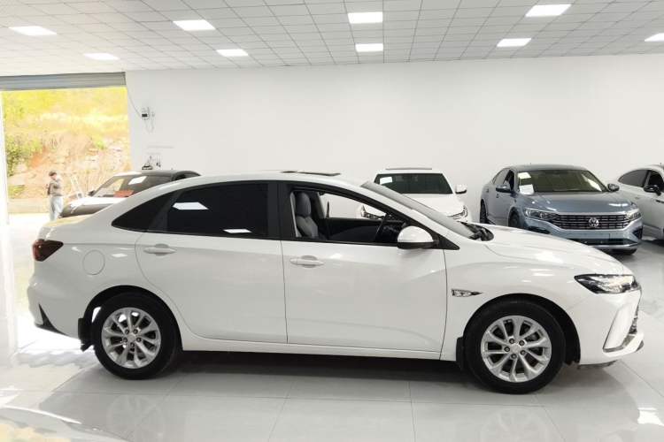 Used Chevrolet Monza 2024 1.5L Dual-Clutch Enjoyment Edition Exterior 2