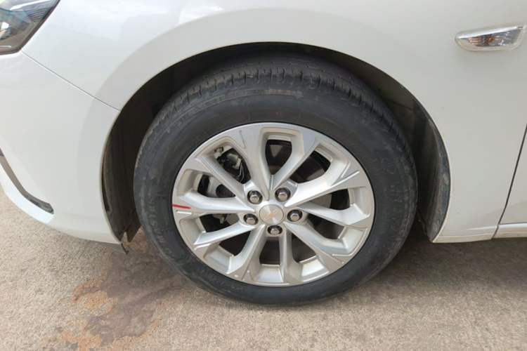 Used Chevrolet Monza 2024 1.5L Dual-Clutch Enjoyment Edition Exterior 4