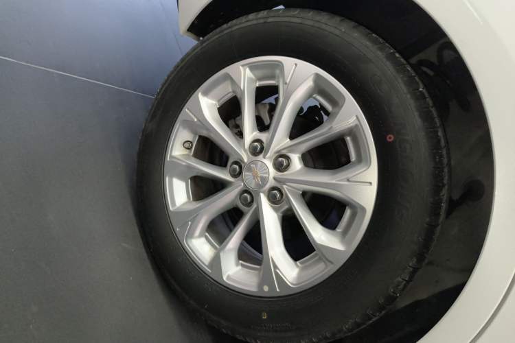 Used Chevrolet Monza 2024 1.5L Dual-Clutch Enjoyment Edition Exterior 5