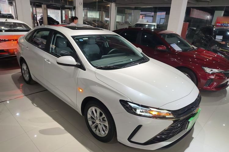 Used Chevrolet Monza 2024 1.5L Dual-Clutch Enjoyment Edition Front Right 45 Deg
