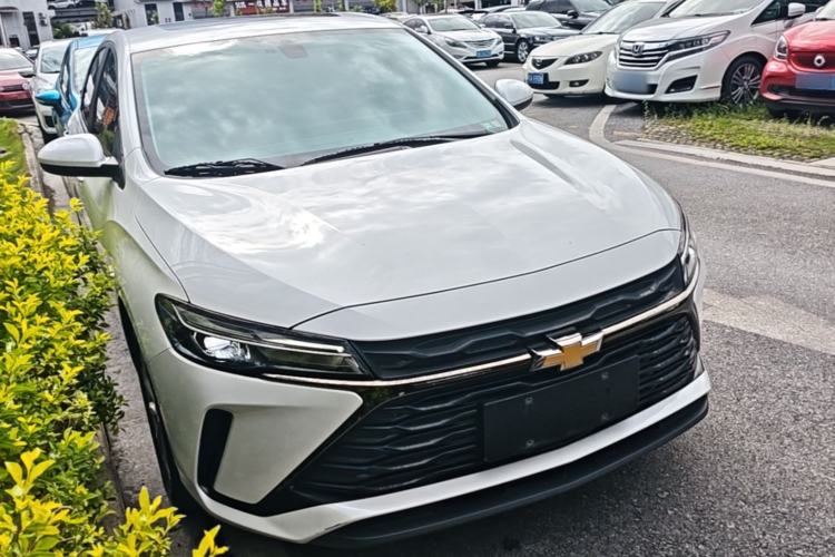 Used Chevrolet Monza 2024 1.5L Dual-Clutch Enjoyment Edition Front Right 45 Deg
