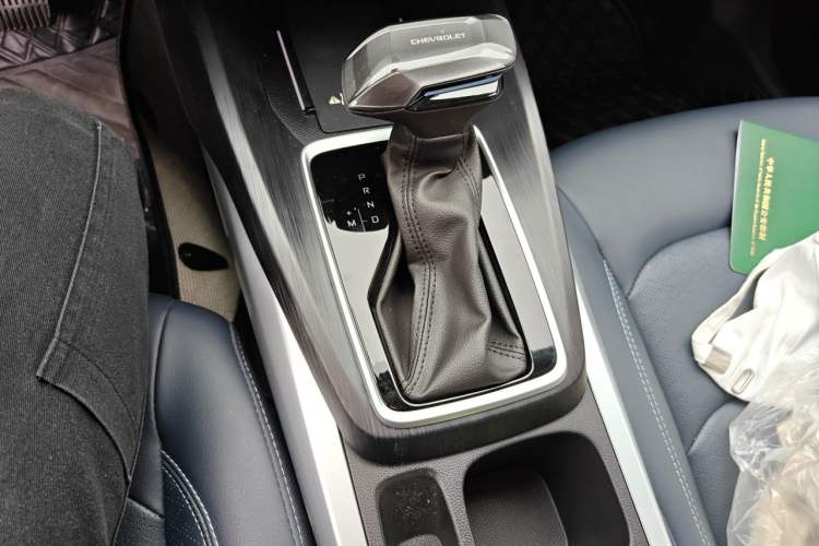 Used Chevrolet Monza 2024 1.5L Dual-Clutch Enjoyment Edition Gear Lever