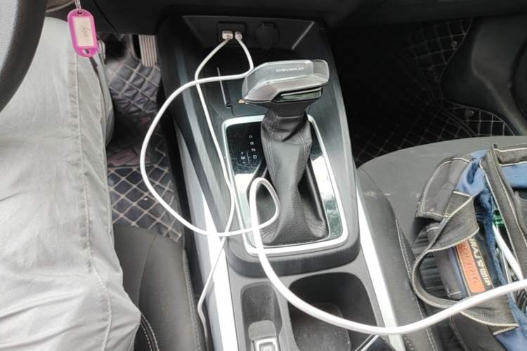 Used Chevrolet Monza 2024 1.5L Dual-Clutch Enjoyment Edition Gear Lever