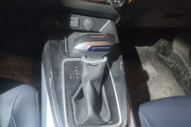 Used Chevrolet Monza 2024 1.5L Dual-Clutch Enjoyment Edition Gear Lever