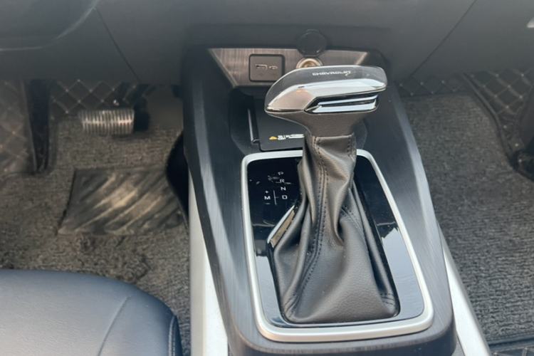 Used Chevrolet Monza 2024 1.5L Dual-Clutch Enjoyment Edition Gear Lever