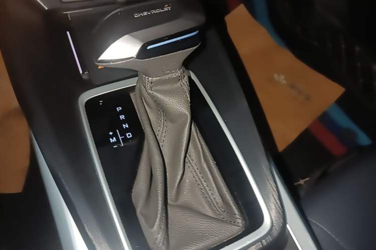 Used Chevrolet Monza 2024 1.5L Dual-Clutch Enjoyment Edition Gear Lever