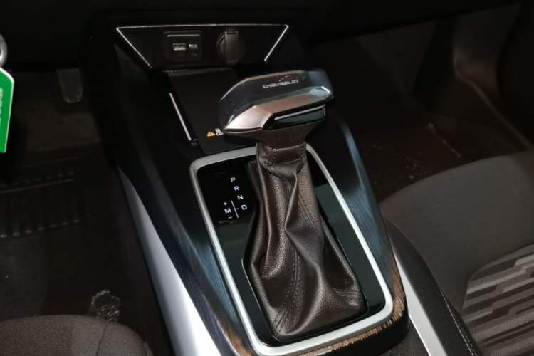 Used Chevrolet Monza 2024 1.5L Dual-Clutch Enjoyment Edition Gear Lever
