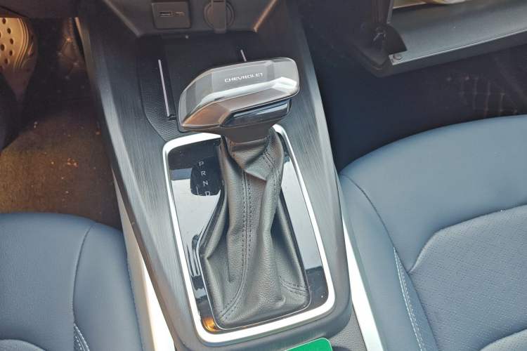 Used Chevrolet Monza 2024 1.5L Dual-Clutch Enjoyment Edition Gear Lever
