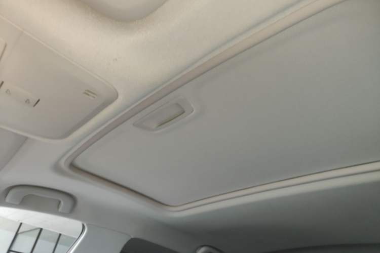 Used Chevrolet Monza 2024 1.5L Dual-Clutch Enjoyment Edition Headliner