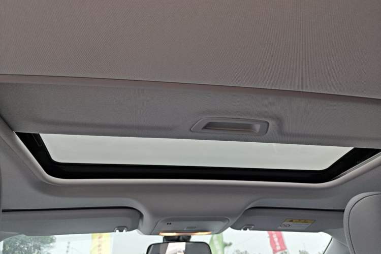 Used Chevrolet Monza 2024 1.5L Dual-Clutch Enjoyment Edition Headliner