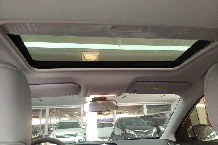Used Chevrolet Monza 2024 1.5L Dual-Clutch Enjoyment Edition Headliner