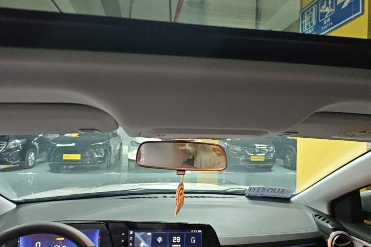 Used Chevrolet Monza 2024 1.5L Dual-Clutch Enjoyment Edition Headliner