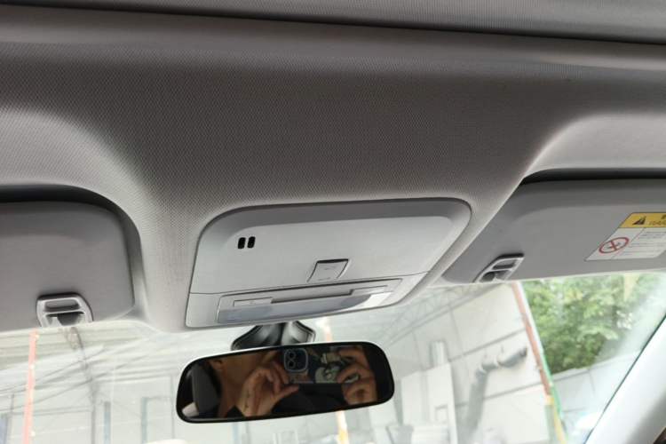 Used Chevrolet Monza 2024 1.5L Dual-Clutch Enjoyment Edition Headliner