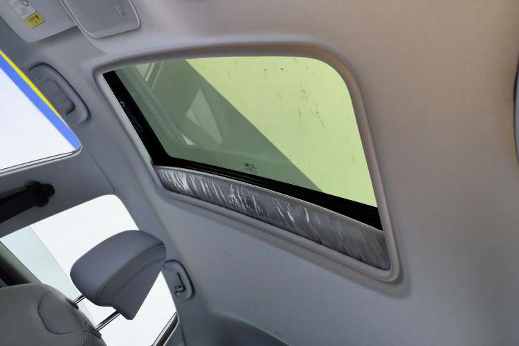 Used Chevrolet Monza 2024 1.5L Dual-Clutch Enjoyment Edition Headliner